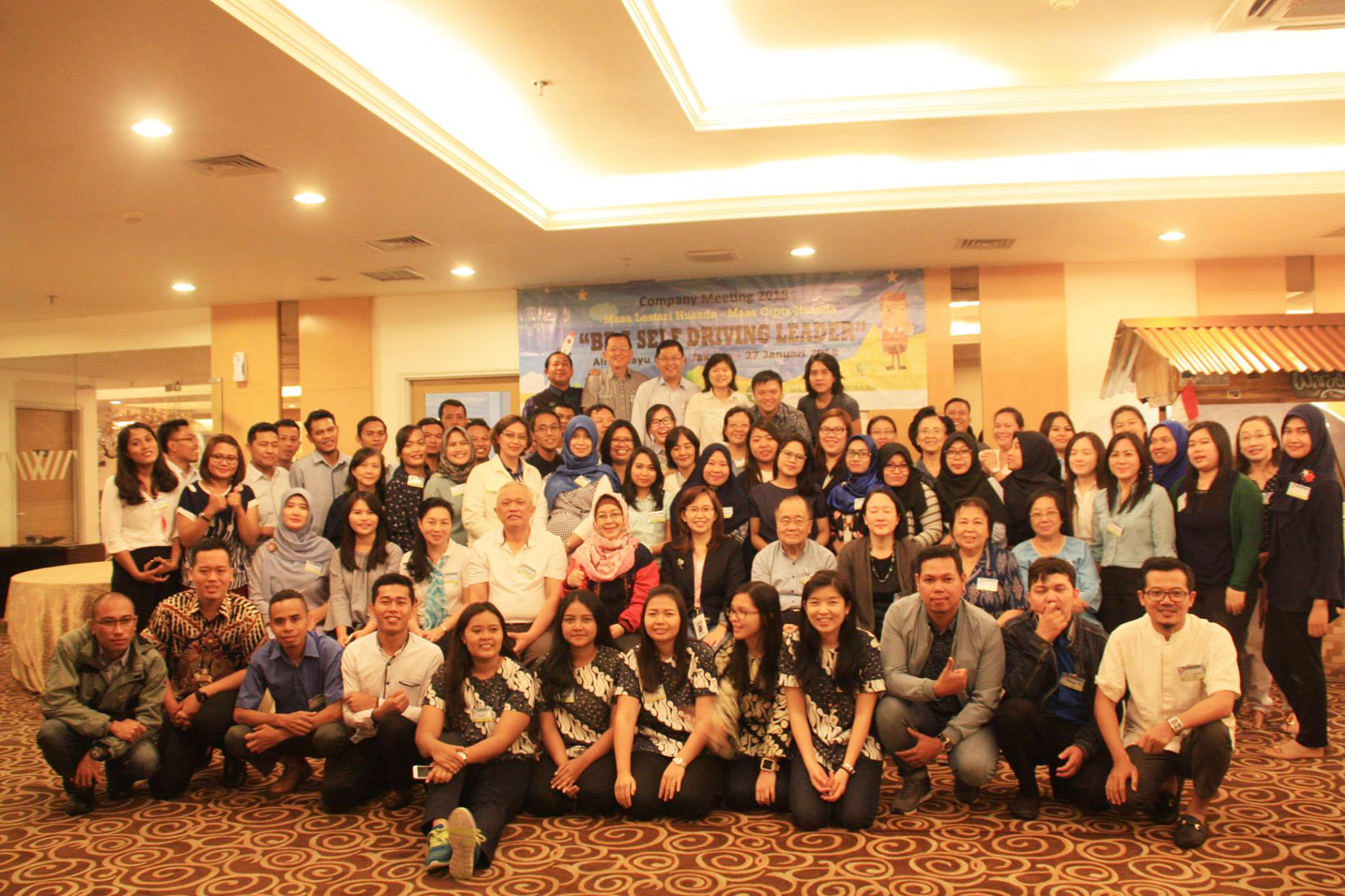 company meeting all